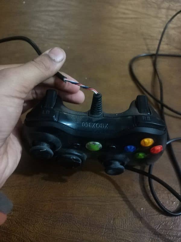 Xbox 360 controller 2