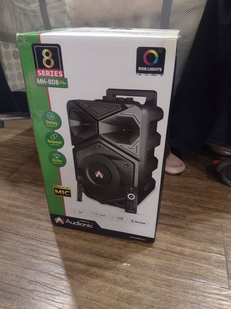 AUDIONIC MEHFIL MH-808 SPEAKERS BRAND NEW 1