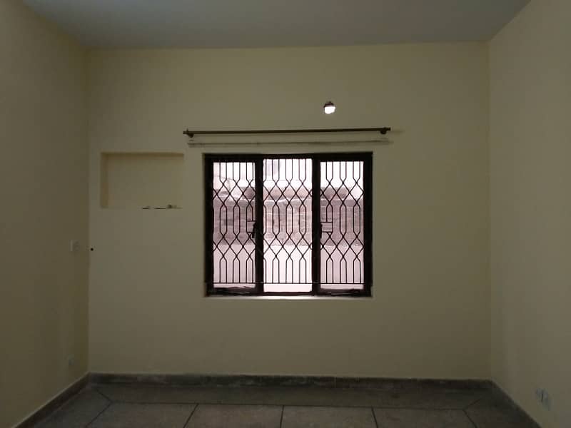 10 Marla 03 Bedroom House Available For Sale In Askari 9 Lahore 16