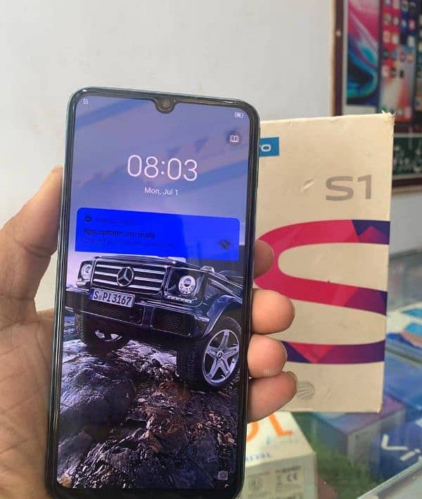 vivo s1 street 4/128 GB PTA approved for urgent sale 03484580261 1