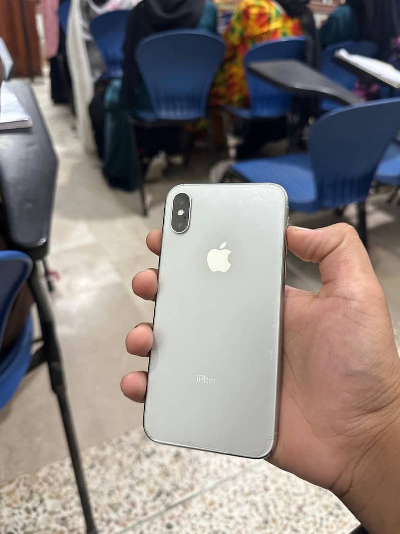 Apple iPhone X 1