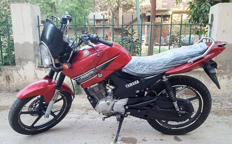 2016 Yamaha YBR-125 Karachi Reg 0