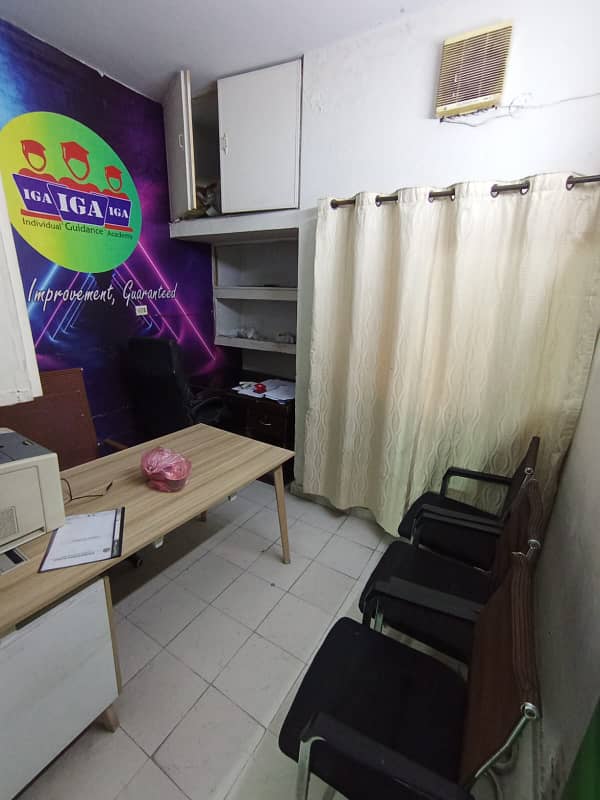 4 Marla 1st Floor Best for VISA Consulting & Academies FOR RENT Phase 3 DHA 5