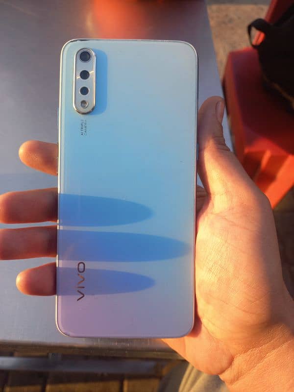 vivo S1 for sale in excellent condition 3