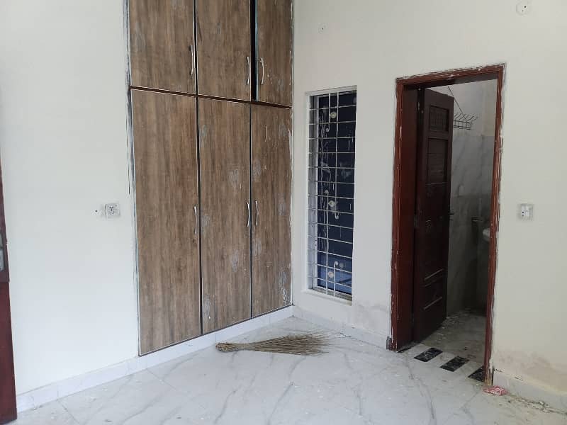 Neat And Clean Flat Available Near UCP University And Shokat Khanum Hospital 9