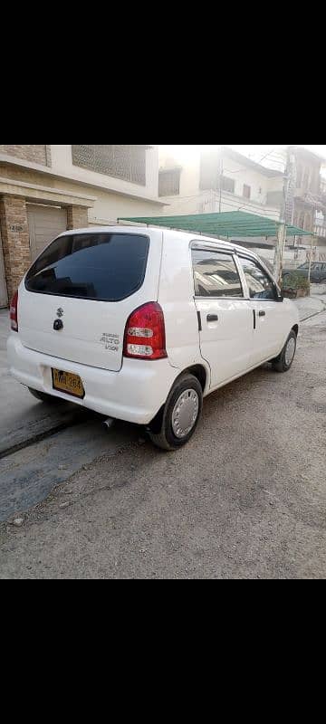 Suzuki Alto 2011 4