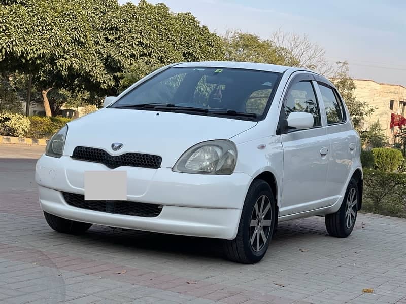 Toyota Vitz 2001 2006 KARACHI REGISTERED 2002 1