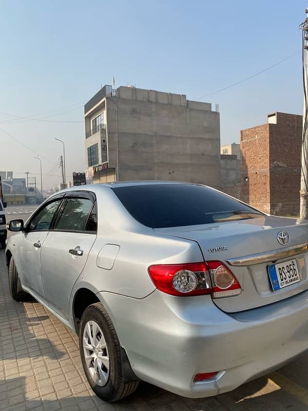 Toyota Corolla GLI 2014 4