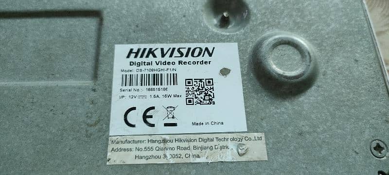 hikvision DVR 8 camera wla+ Samsung LCD + wire's+connecter+ All saman 12