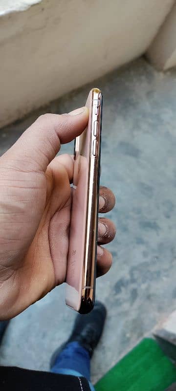 iPhone Xs Dual Pta Gold 10/10 3