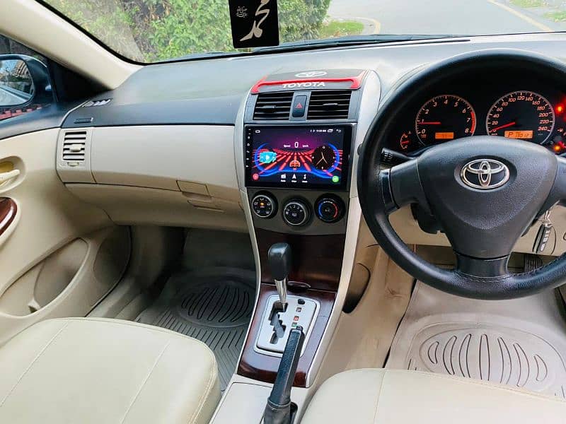 Toyota Corolla GLI 2013 1