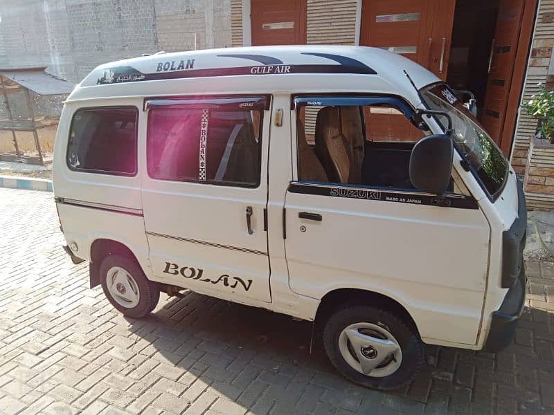 Suzuki Bolan 2011 6