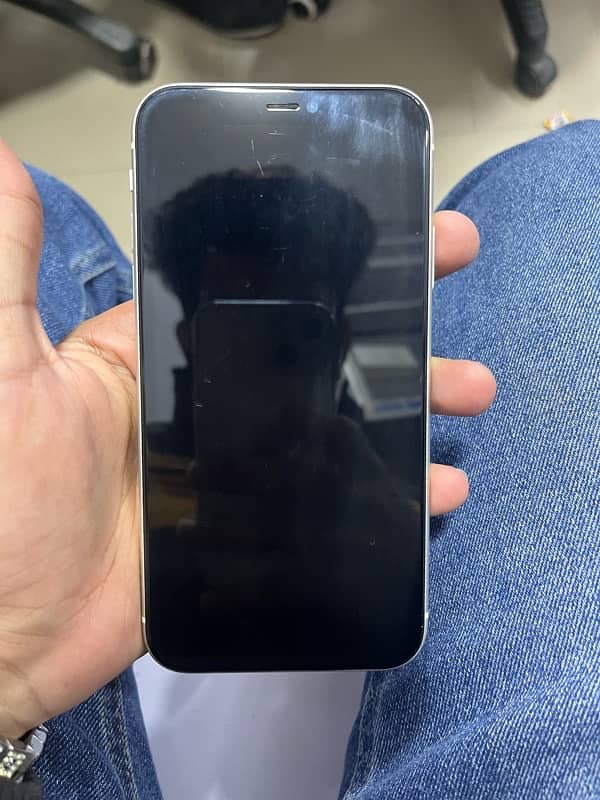 iphone 11  256gb dual pta 1