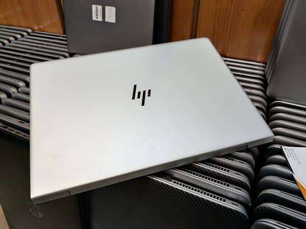 HP ELITEBOOK 840 G5 CORE-I-5 8TH GEN 4