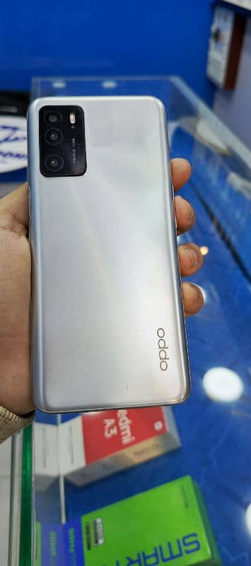 Oppo A16 with box 0