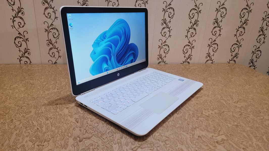 HP Pavilion | Core i5, 7th Gen 5