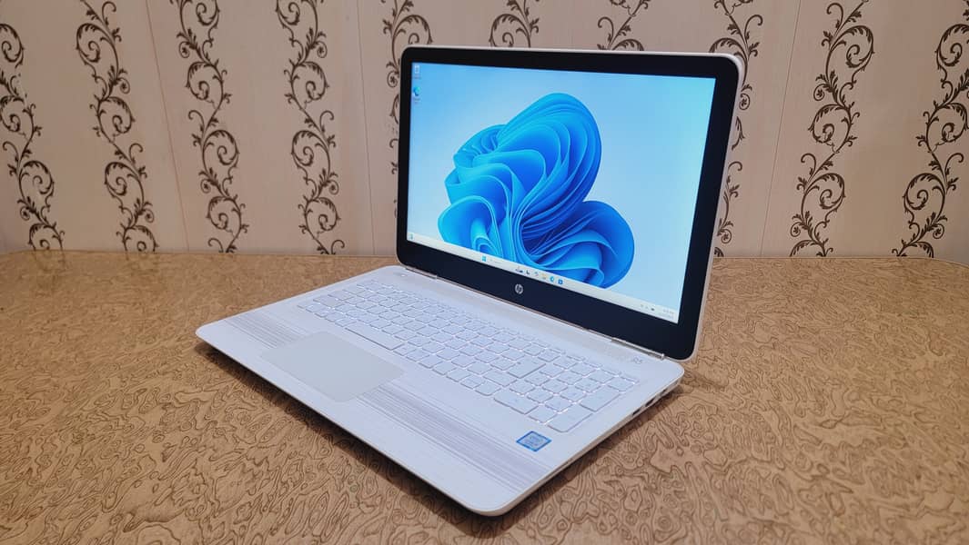 HP Pavilion | Core i5, 7th Gen 6