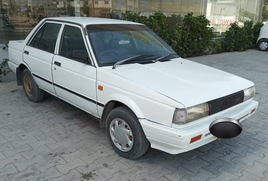 Nissan Sunny 1987 LX 1