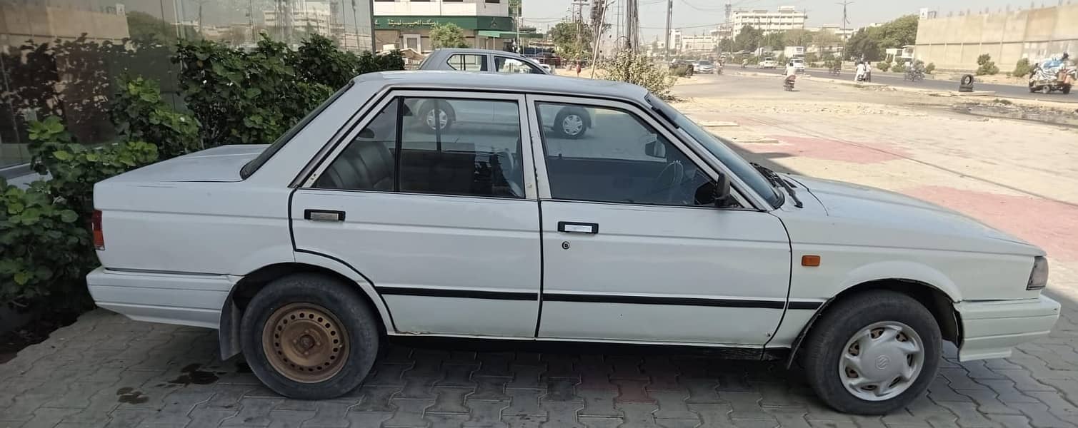 Nissan Sunny 1987 LX 2