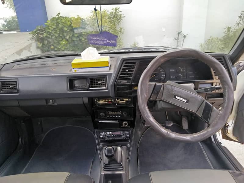 Nissan Sunny 1987 LX 7