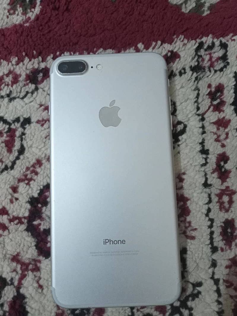 Apple iPhone 7 Plus 0