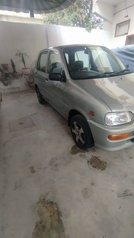 Daihatsu Cuore 2007 1