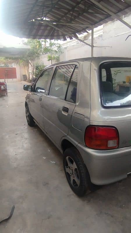 Daihatsu Cuore 2007 3