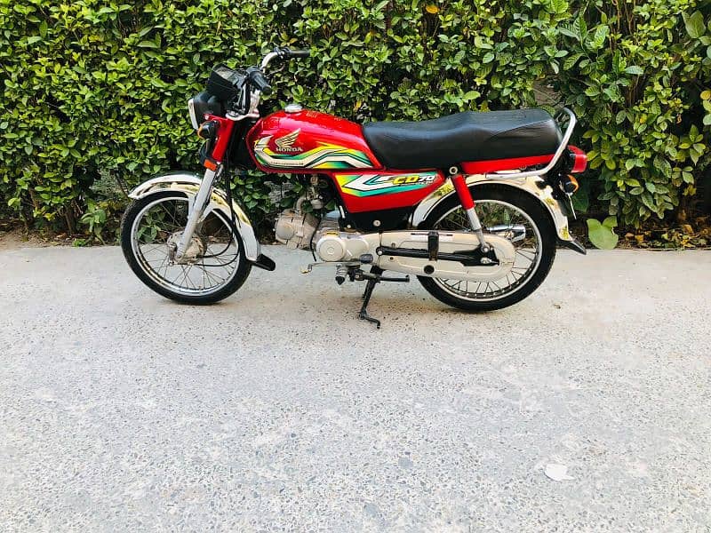 Honda CD 70 2023 model 4