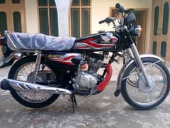 honda125 for sale pkr225000