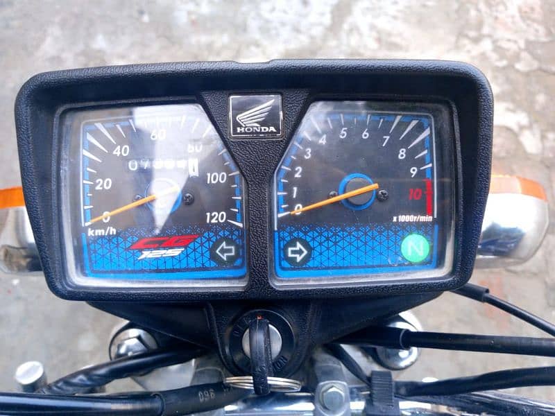 honda125 for sale pkr225000 2