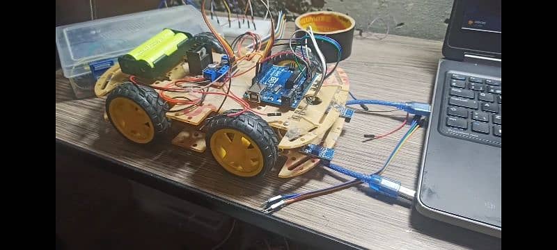 Line following robot for students projects Arduino based 1