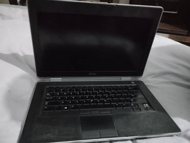 DELL LAPTOP 1