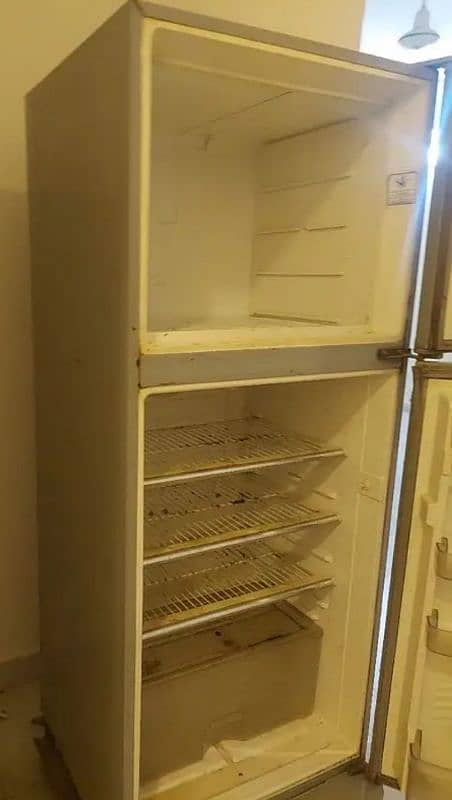 Dawlance Double Door Fridge 3