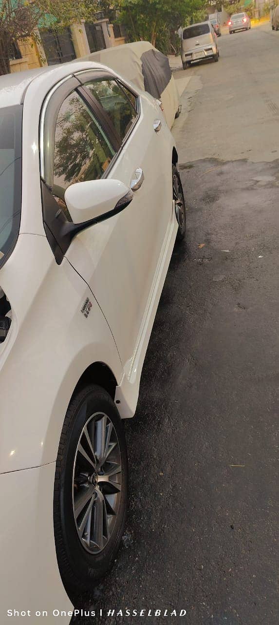 Toyota Corolla Altis 2020 1.6 13