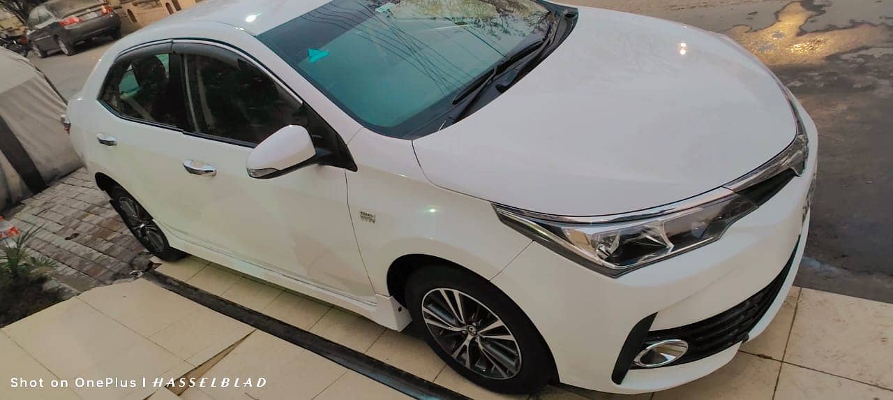 Toyota Corolla Altis 2020 1.6 14