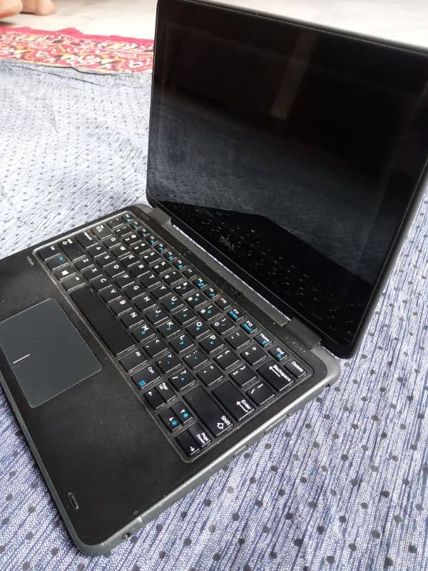 laptop 12 inch width 8 inch height fast working 1