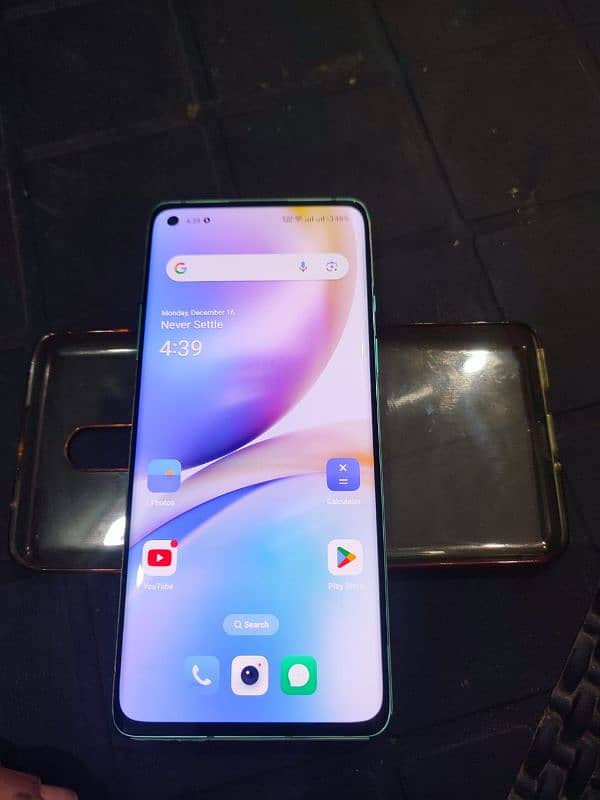 OnePlus 8.12GB. 256GB. with charge. 10