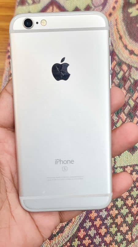 iphone 6S 32GB Non PTA 4