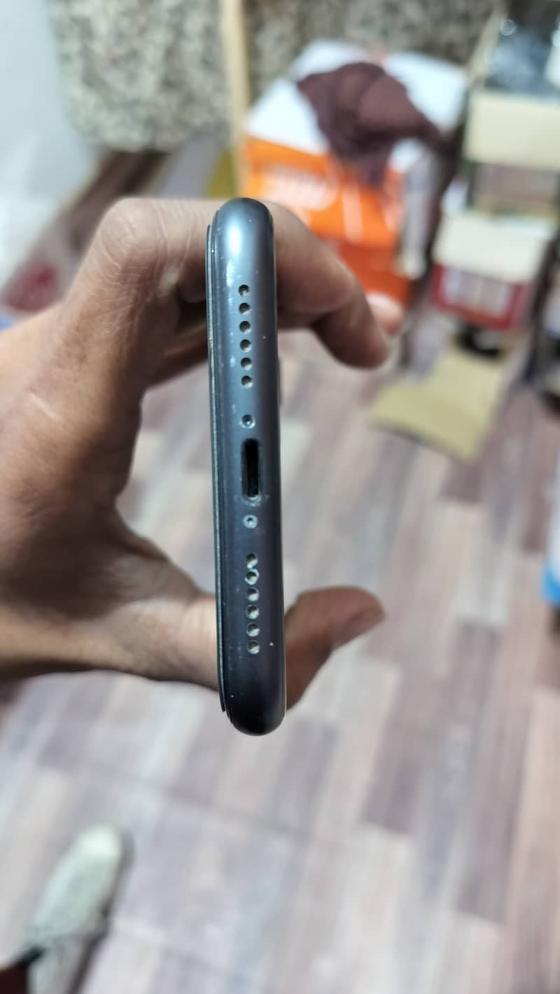 Iphone 11 for my personal use 8