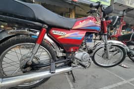 Honda CD 70 2007 FOR SALE IN MODEL TOWN LAHORE DEMAND 55000