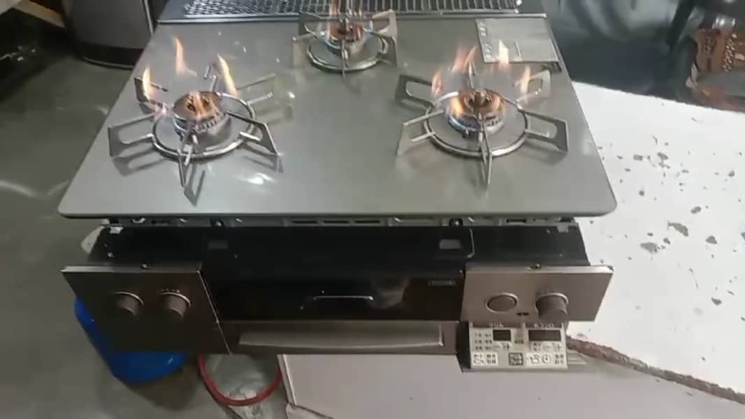 Rinnai Gas Stove  2024 model 1