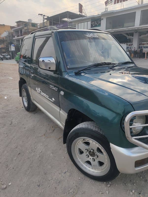 Mitsubishi Pajero Mini 1997 0