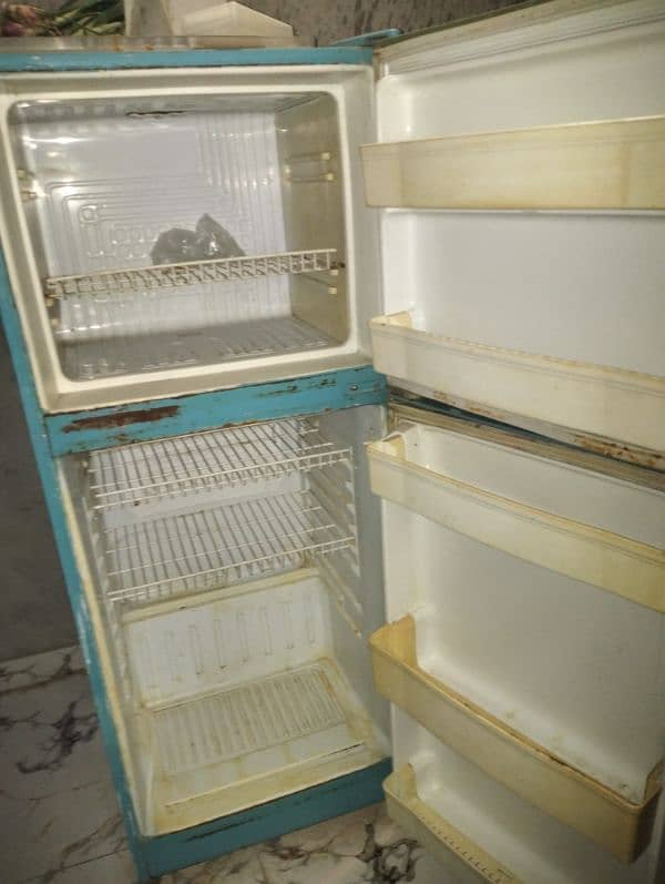 refrigerator 2