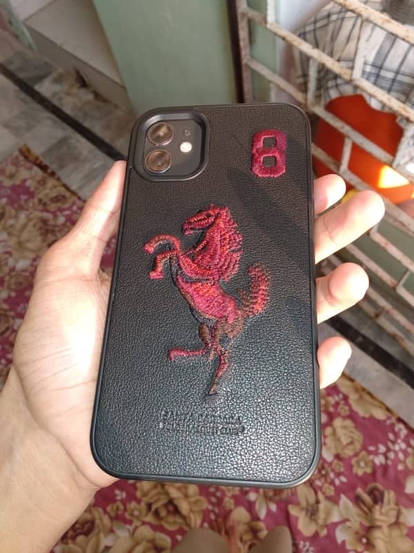 IPhone 11 FU Complete box Urgent Sell Krna Hai Need Cash 1