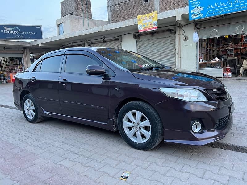 Toyota Corolla GLI 2013 0