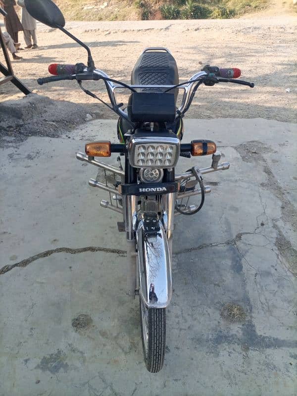 HONDA CD70 2