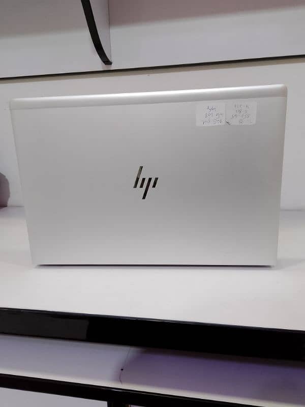 Hp : {840 G5} 0