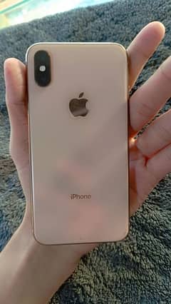 iphone XS 10/10 condition