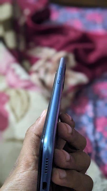 INFINIX HOT 10 FOR SALE 4