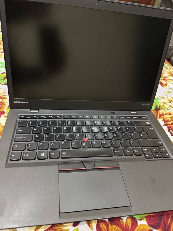 Lenovo X1 Carbon  i7 5th Gen 8Gb Ram 256 Gb memory (SSD) 14 Inch 3